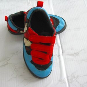 Boys spiderman sneakers 13